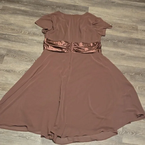 NWT CJ Banks brown chiffon dress sz 18W - Picture 3 of 3